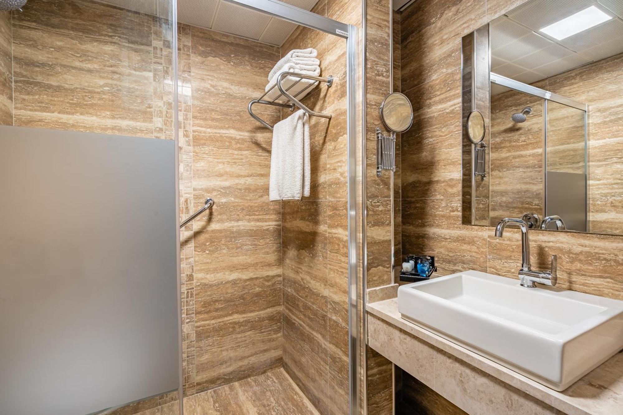 Odelia Resort Hotel Kuşadası Ngoại thất bức ảnh