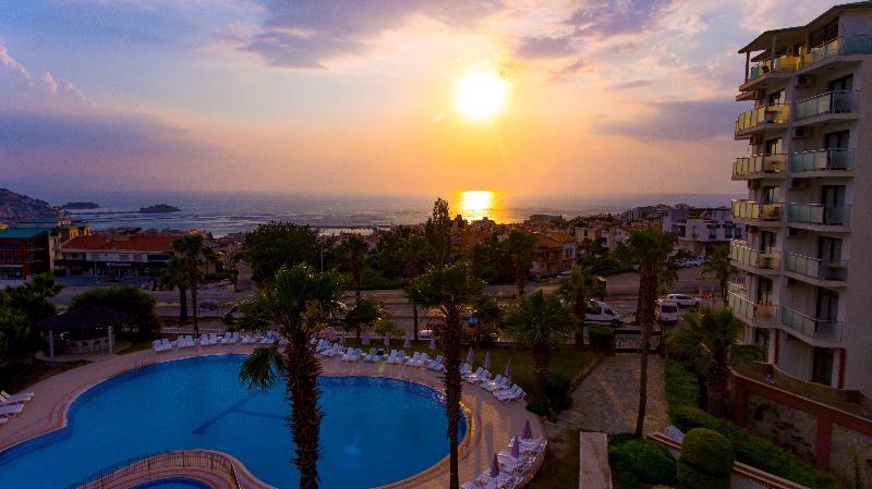 Odelia Resort Hotel Kuşadası Ngoại thất bức ảnh